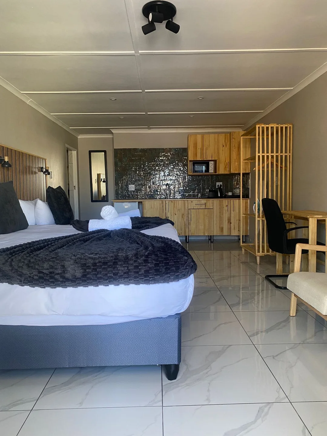 Self-catering Triple Room 8 at Fusion House